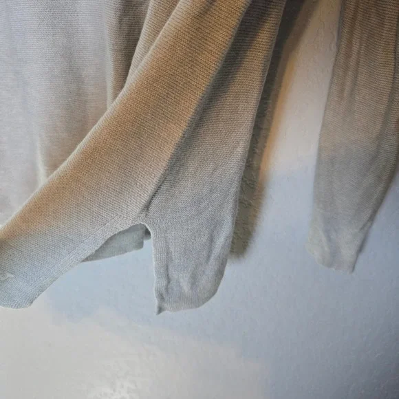 Vineyard Vines Women's Long Sleeve Merino Wool Blend V-Neck Knit Sweater Large - Picture 5 of 8